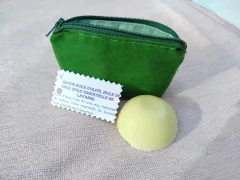 Pochette imperméable à savon verte miniature 2