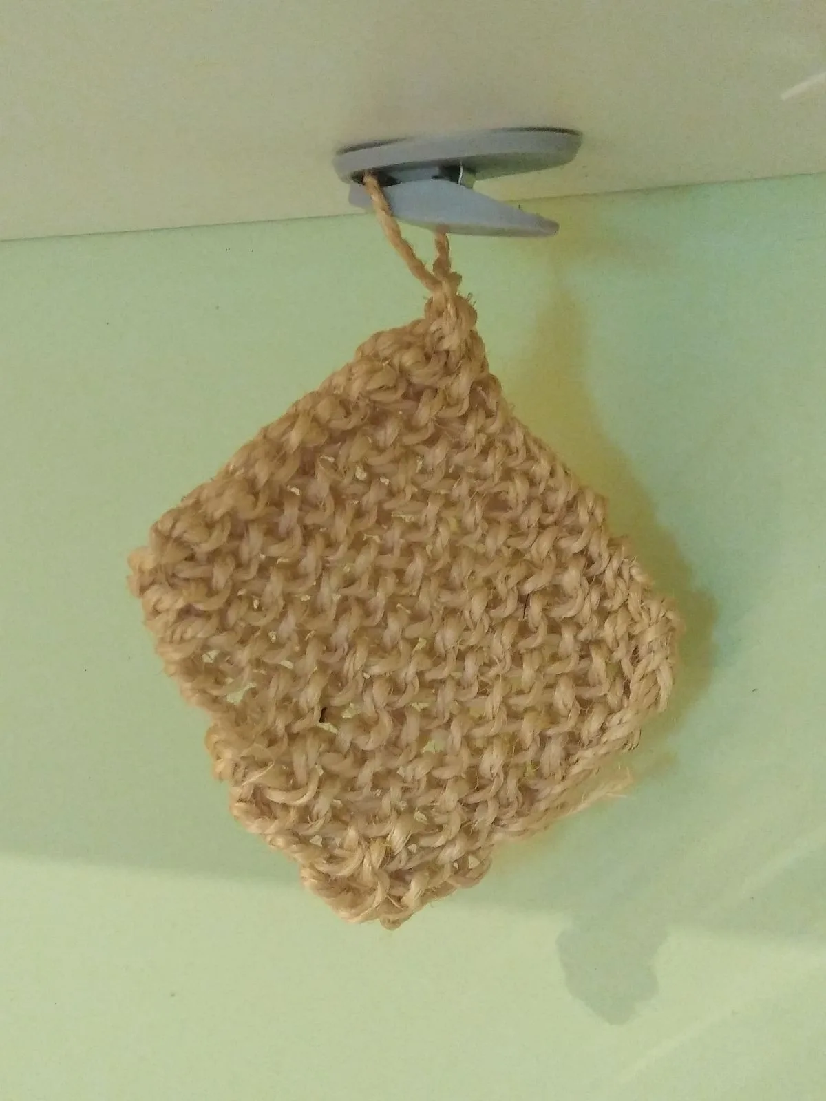 Eponge de gommage lavable sisal avec accroche – photo 1