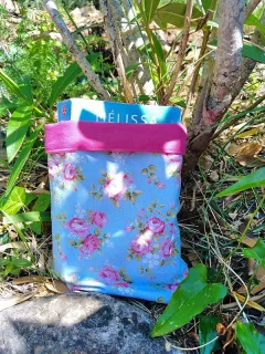 Coffret Trousse imperméable + pochette à livre Roses miniature 4