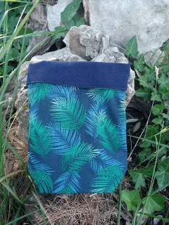 Pochette à livre bleue et verte miniature 4