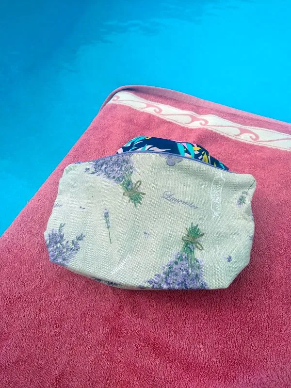 Trousse imperméable maillot mouillé "Lavande"