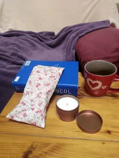 Masque de repos pour les yeux/bouillotte sèche mini roses miniature 1